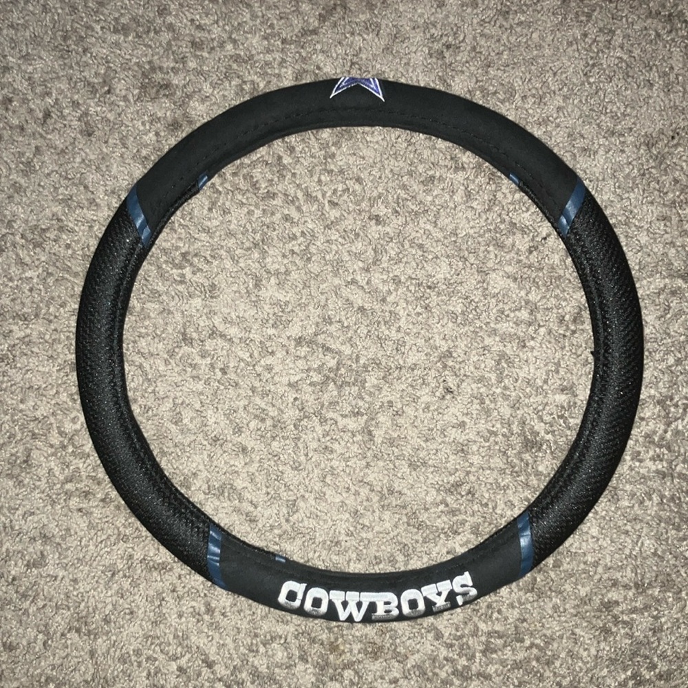 Dallas cowboys car steering wheel cover